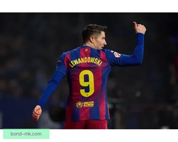 从数据到效率解读莱万多夫斯基德甲进攻端核心价值与球队整体体系影响评估